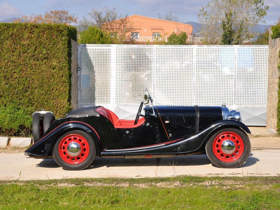  Morgan 4-4 Roadster 1946 года  (фото 2 из 4)